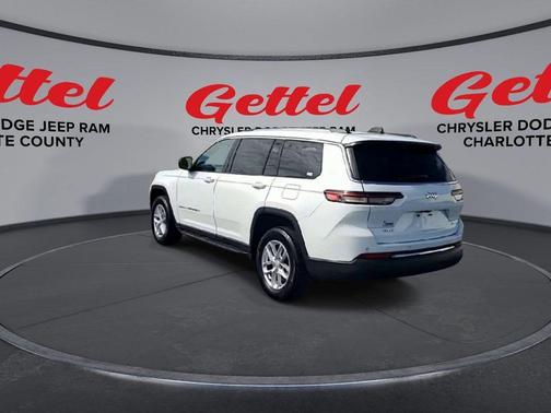 2023 Jeep Grand Cherokee L Laredo