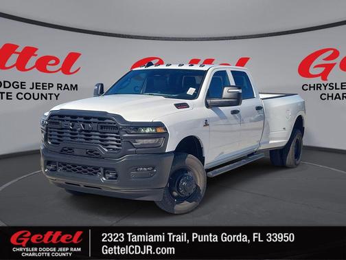 2026 RAM 3500 Tradesman Crew Cab 4x4 8' Box