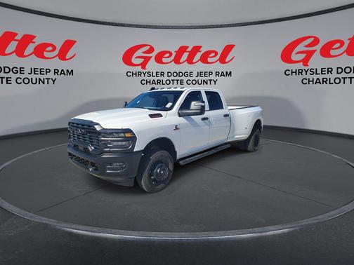 2026 RAM 3500 Tradesman Crew Cab 4x4 8' Box