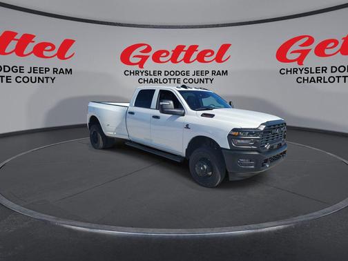 2026 RAM 3500 Tradesman Crew Cab 4x4 8' Box
