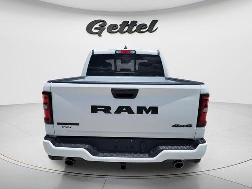 Bright White Clearcoat 2026 RAM 1500 Big Horn/Lone Star