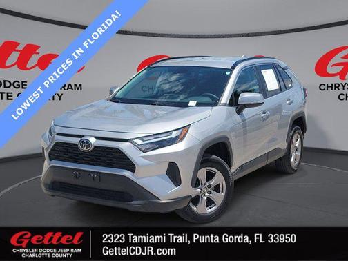 2022 Toyota RAV4 XLE