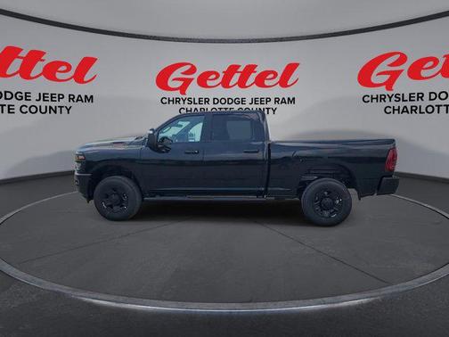 2025 RAM 2500 Tradesman Crew Cab 4x4 6'4' Box