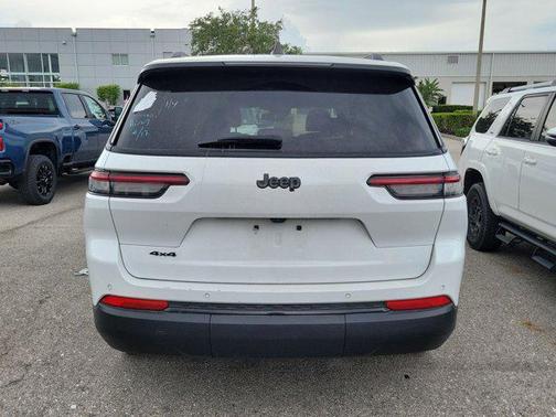 2023 Jeep Grand Cherokee L Altitude