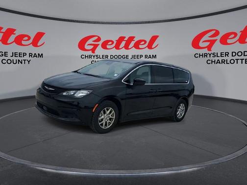 2024 Chrysler Voyager LX