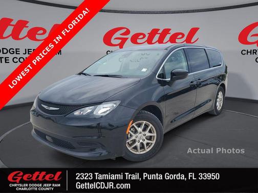 2024 Chrysler Voyager LX