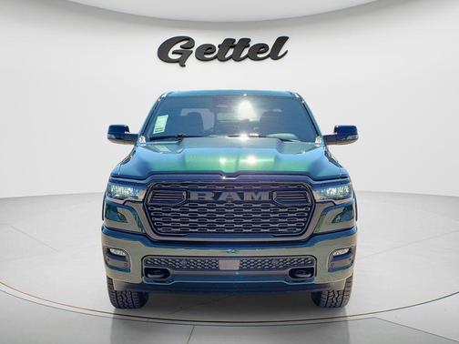 Serrano Green Metallic 2026 RAM 1500 Big Horn/Lone Star