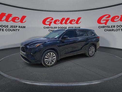 2022 Toyota Highlander Platinum