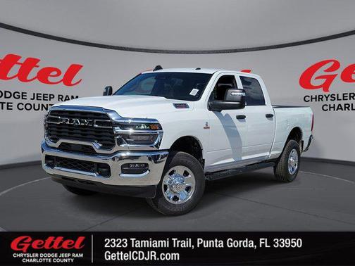 2025 RAM 3500 Tradesman Crew Cab 4x4 6'4' Box