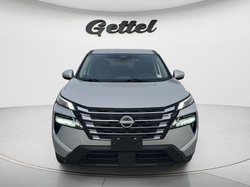 Brilliant Silver Metallic 2024 Nissan Rogue SV
