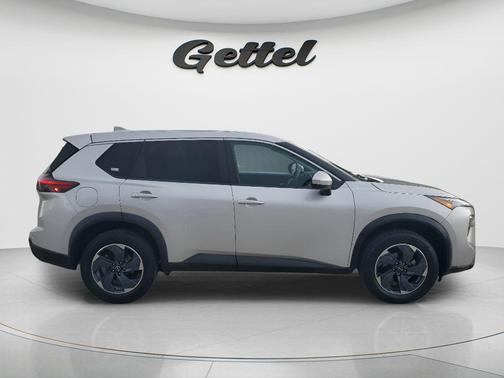 Brilliant Silver Metallic 2024 Nissan Rogue SV