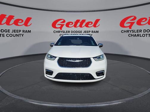 2026 Chrysler Pacifica L