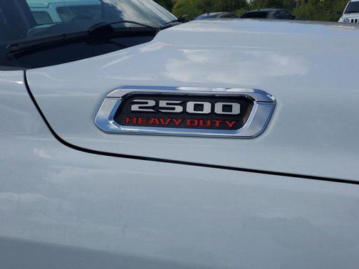 2024 RAM 2500 Laramie Crew Cab 4x4 6'4' Box