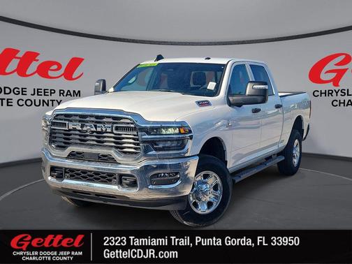 2025 RAM 3500 Tradesman Crew Cab 4x4 6'4' Box