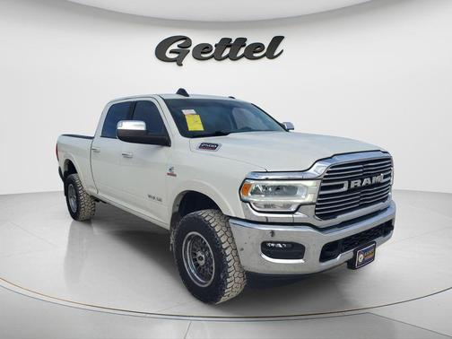 2022 RAM 2500 Laramie Crew Cab 4x4 6'4' Box