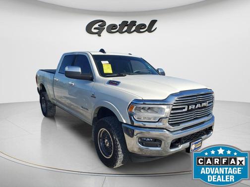 2022 RAM 2500 Laramie Crew Cab 4x4 6'4' Box