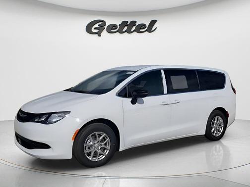 Bright White Clearcoat 2026 Chrysler Voyager LX