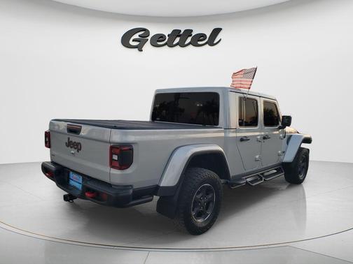 Silver Zynith Clearcoat 2023 Jeep Gladiator Rubicon