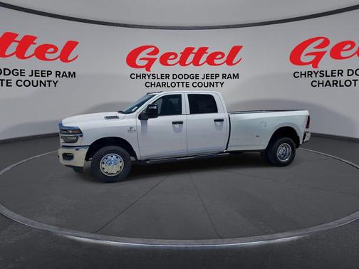 2025 RAM 3500 Tradesman Crew Cab 4x2 8' Box