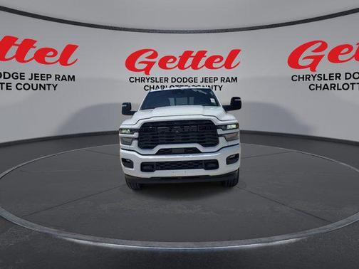 2025 RAM 3500 Big Horn Crew Cab 4x4 6'4' Box