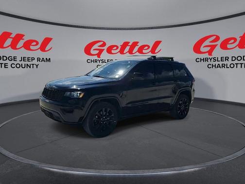 2021 Jeep Grand Cherokee Laredo