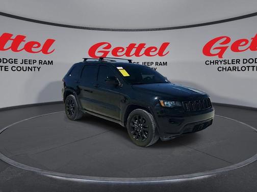 2021 Jeep Grand Cherokee Laredo