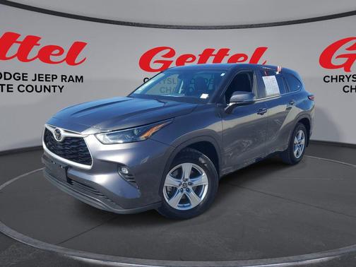 2023 Toyota Highlander LE