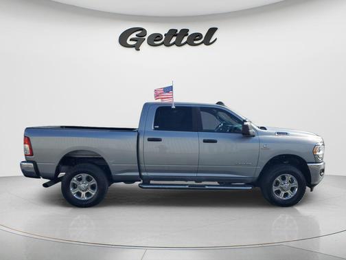 Billet Silver Metallic Clearcoat 2024 RAM 2500 Big Horn Crew Cab 4x4 6'4' Box