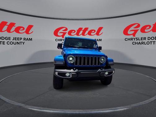 2025 Jeep Wrangler 4-Door Sahara 4x4