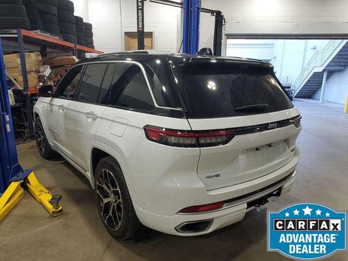 2022 Jeep Grand Cherokee 4xe Summit Reserve