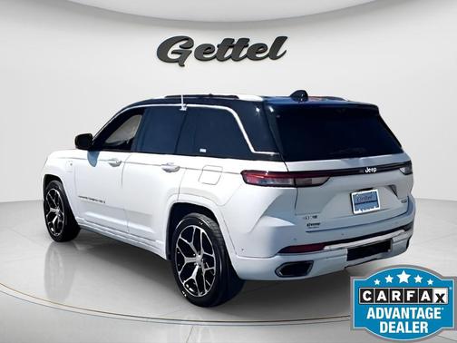 2022 Jeep Grand Cherokee 4xe Summit Reserve