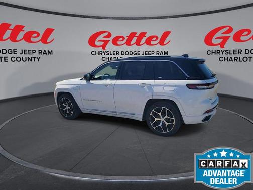 2022 Jeep Grand Cherokee 4xe Summit Reserve