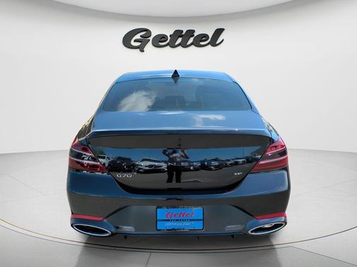 Vik Black 2025 Genesis G70 3.3T RWD Sport Advanced