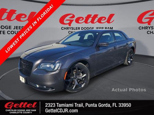 2022 Chrysler 300 S