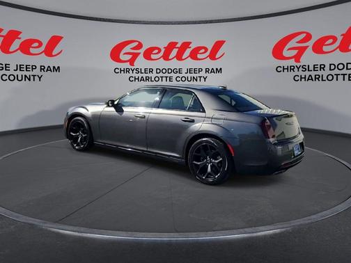 2022 Chrysler 300 S