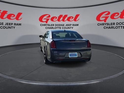 2022 Chrysler 300 S