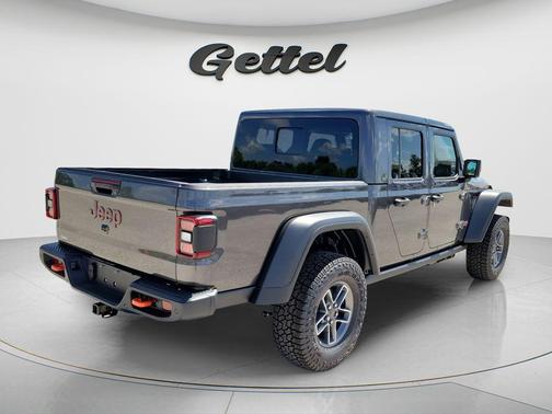 Granite Crystal Metallic Clearcoat 2026 Jeep Gladiator Mojave 4x4