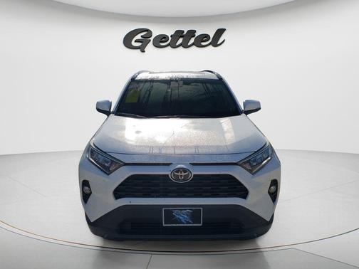 Super White 2019 Toyota RAV4 XLE
