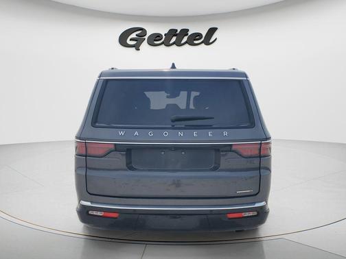 Baltic Gray Metallic Clearcoat 2024 Jeep Wagoneer L Series II 4x4
