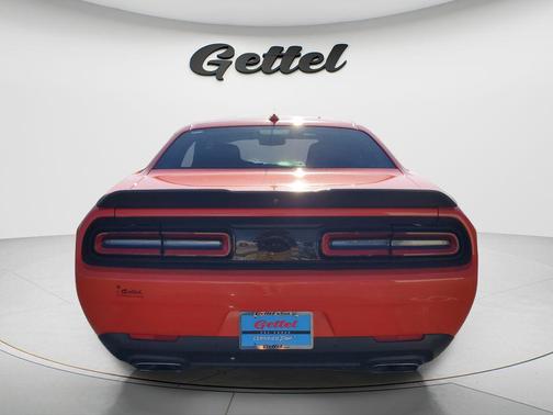 Go Mango 2023 Dodge Challenger R/T