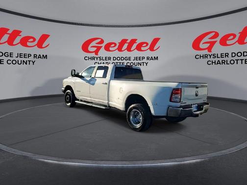2021 RAM 3500 Big Horn Crew Cab 4x4 8' Box