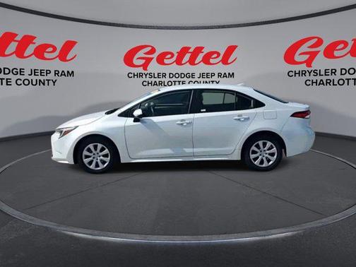 2024 Toyota Corolla Hybrid LE