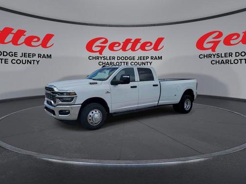 2025 RAM 3500 Tradesman Crew Cab 4x2 8' Box