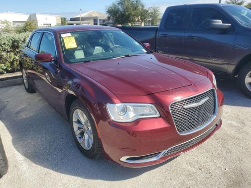 2016 Chrysler 300 Limited