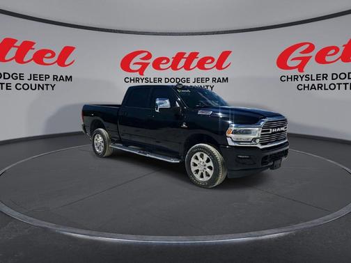 2023 RAM 2500 Laramie Crew Cab 4x4 6'4' Box