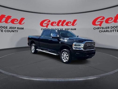 2023 RAM 2500 Laramie Crew Cab 4x4 6'4' Box