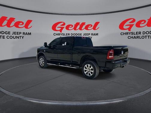 2023 RAM 2500 Laramie Crew Cab 4x4 6'4' Box