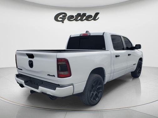 Bright White Clearcoat 2024 RAM 1500 Laramie
