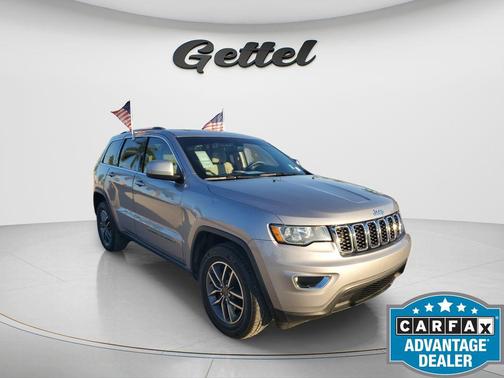 2020 Jeep Grand Cherokee Laredo