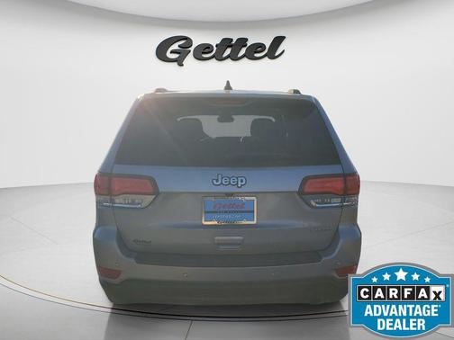 2020 Jeep Grand Cherokee Laredo